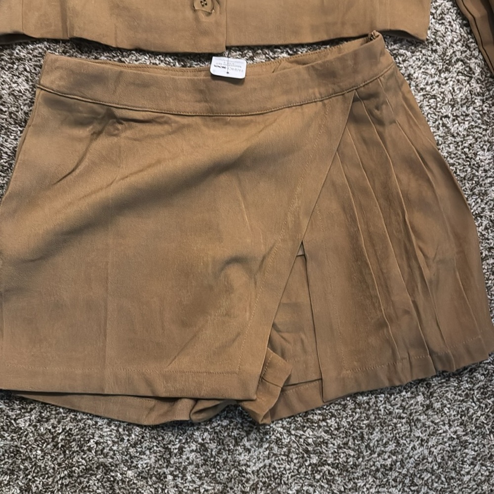Skort set - Picture 3 of 4